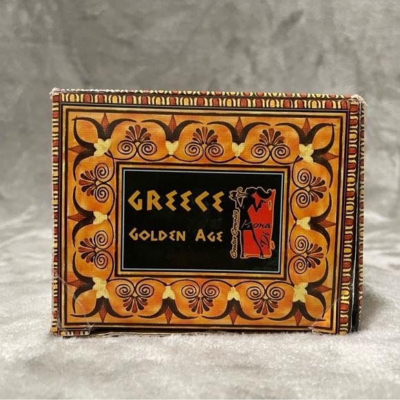 Creative Ceramics Bona Dea Black and Gold Greek Motif Mug - Picture 7 of 12